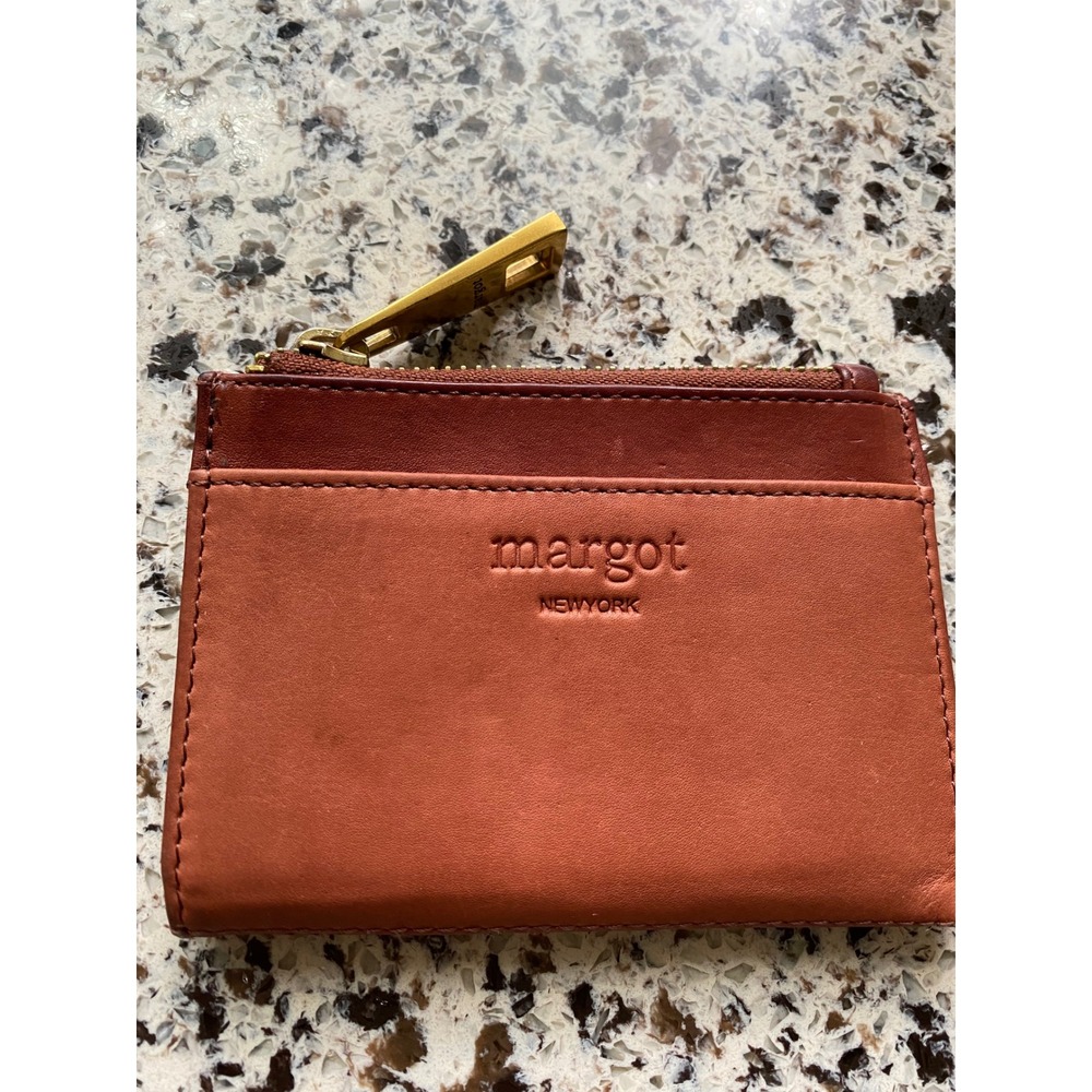 MARGOT NEW YORK Card Organizer Zip Change Purse Leather Classic Chic Minimalist